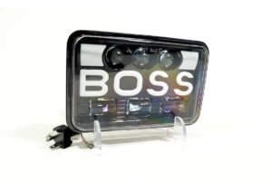 Farola de lujo Kenworth boss Cocuyo y direccional incorporado